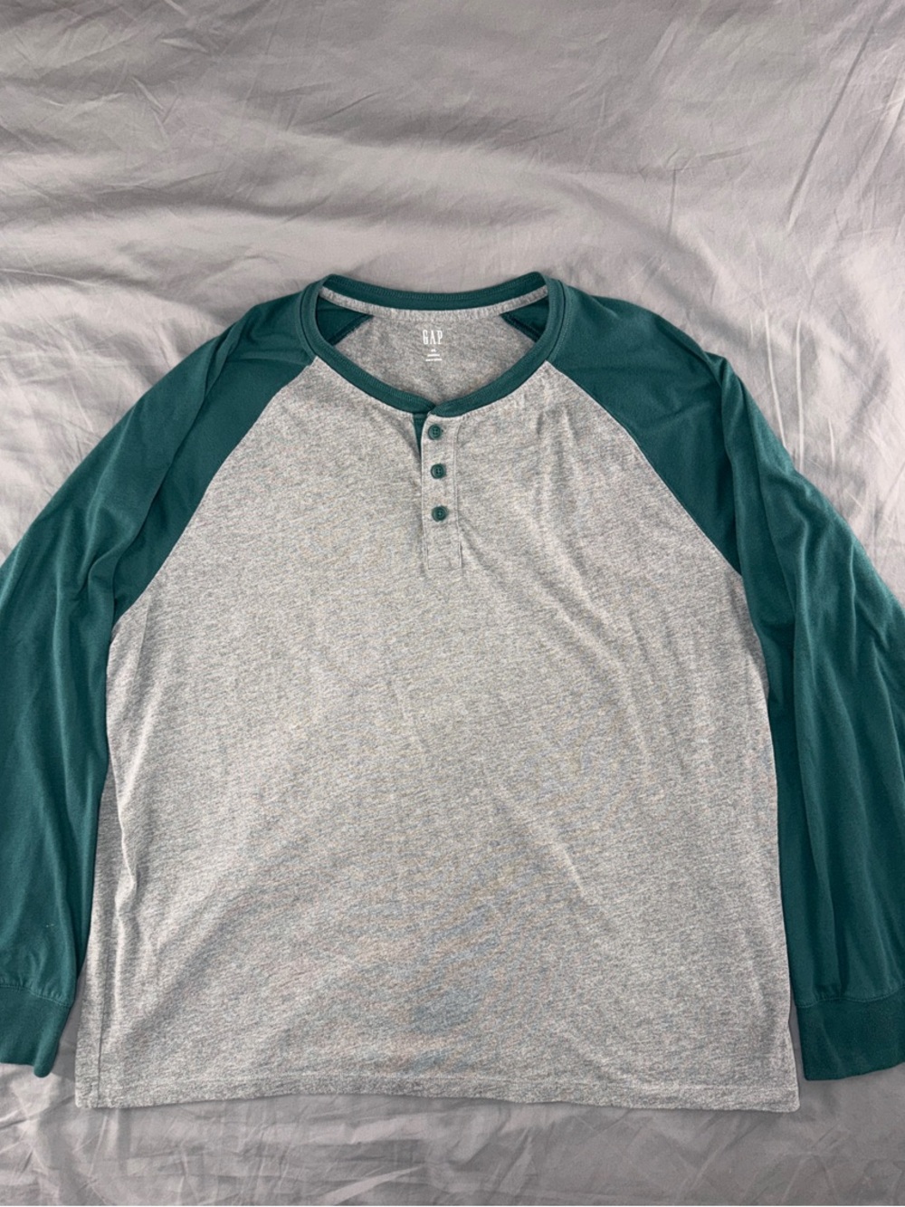 GAP Teal Raglan Long-Sleeve Henley with Heather Gray Body